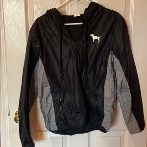 Pullover casual rain coat